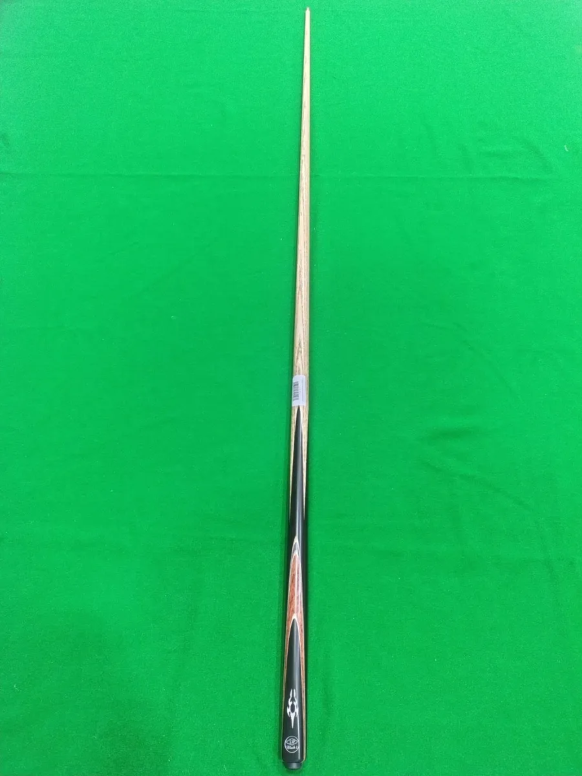 LP Black8 Heyball Cue Series 1 Cue 1 Piece